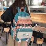 شنطة ظهر للبنات  - شنطة مدرسية - خفيفة الوزن ومتينة وواسعة