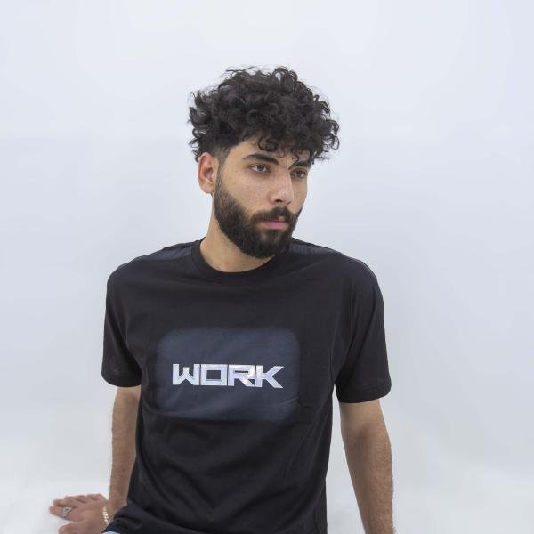 تشيرت رجالي بينيه بأكمام قصيرة وقبة دائرية